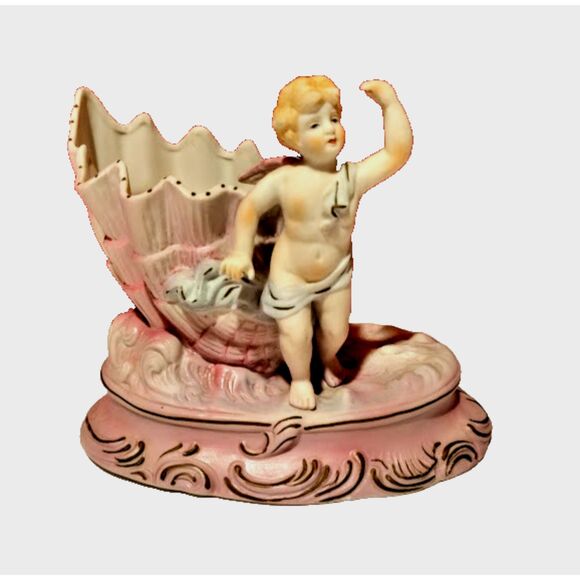 Vintage Pink White Cherub Shell Style Planter Ceramic Angel 5.75 X 7.25 - Picture 1 of 6